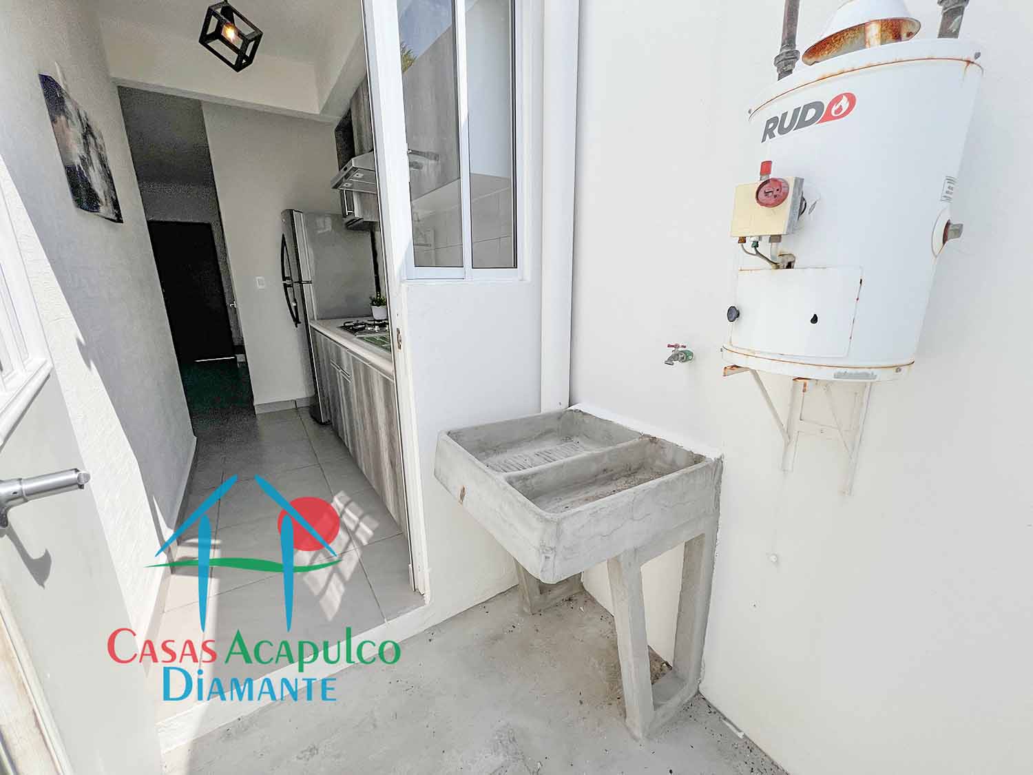 Puerta al Sol Casa Muestra Ciprés - Patio 5